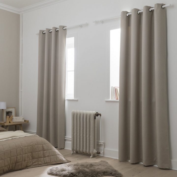 Des Doubles Rideaux Gris | Leroy Merlin serapportantà Rideaux Leroy Merlin