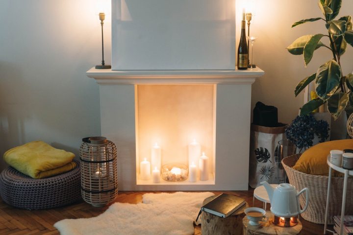 Diy Fake Kamin Aus Regalen – Ikea Hack – Das Diy-Lifestyle serapportantà Manteau De Cheminée Décorative Ikea