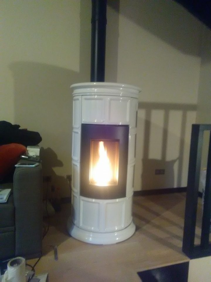 Ets Heliosolis – Poêle À Granulés Sergio Leoni – Marlène pour Poele Marlene Sergio Leoni