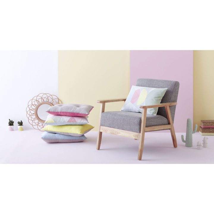 Fauteuil En Tissu Inspiration Scandinave Avec 4 Pieds En serapportantà Fauteuil Eurodif Fauteuil En Tissu Inspiration Scandinave Avec 4 Pieds En serapportantà Fauteuil Eurodif