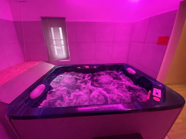 Jacuzzi – Strasbourg En Manège – Reihenhäuser Zur Miete In intérieur Airbnb Jacuzzi Strasbourg