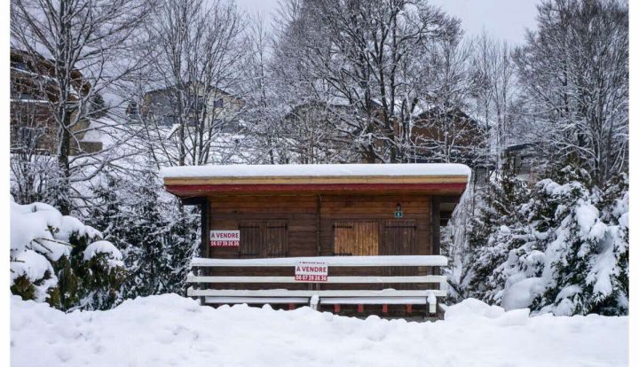 Jura | Immobilier. Aux Rousses, Un Chalet De 35 M² À Vendre dedans Petit Chalet Occasion Le Bon Coin