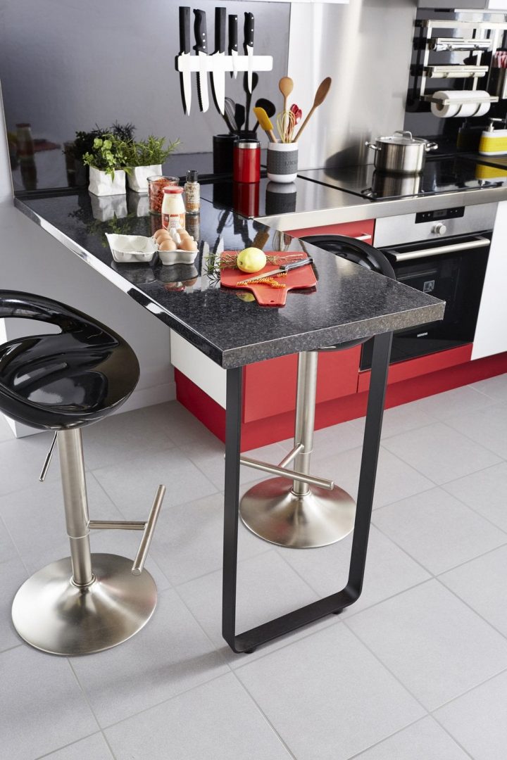 La Table En Hauteur Peut Aussi Servir De Plan De Travail à Pied Pliant Pour Table Leroy Merlin