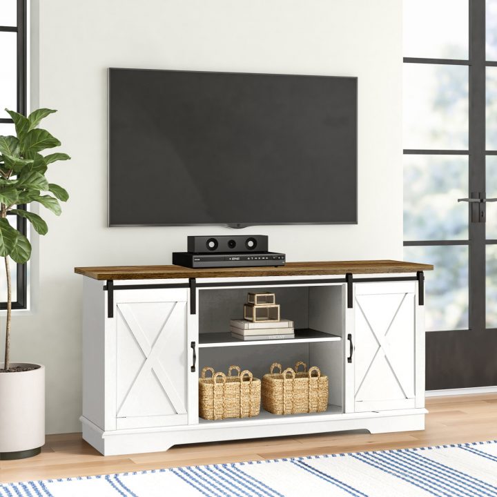 Laurel Foundry Modern Farmhouse Berene Tv Stand For Tvs Up serapportantà Meuble Tv Farmhouse Laurel Foundry Modern Farmhouse Berene Tv Stand For Tvs Up serapportantà Meuble Tv Farmhouse