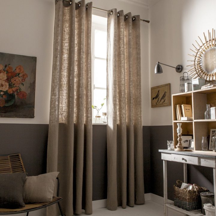 Le Rideau En Lin Habille La Fenêtre | Leroy Merlin intérieur Rideaux Leroy Merlin
