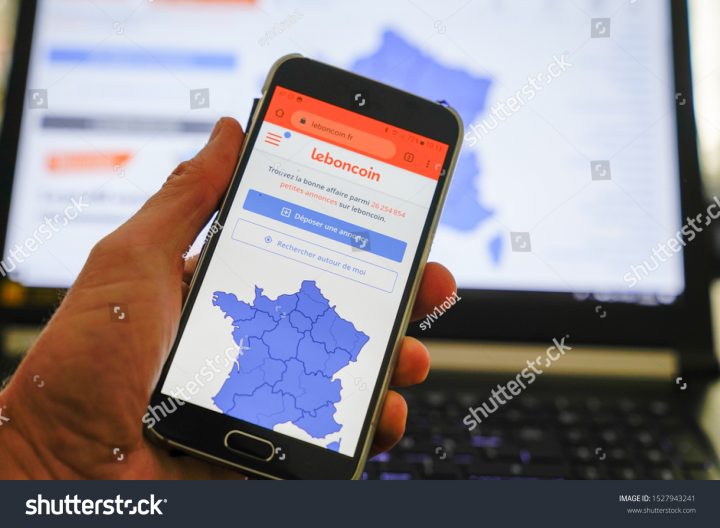 Paris Seine France 10 11 2019 Stock Photo (Edit Now) 1527943241 serapportantà Le Bon Coin 72