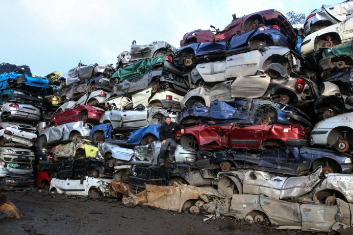 Photos. Dans Les Entrailles D'Auto Thionville Casse Auto tout Casse Robinet Augny