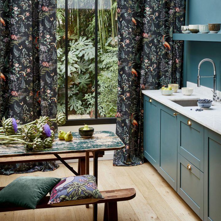 Rideau À Oeillets Dorés Floresta Multicolore Madura concernant Rideau Sous Plan De Travail