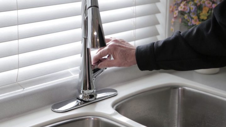 Robinet D’évier Peerless Linden – Témoignage De Randy à Canadian Tire Robinet Cuisine Robinet D’évier Peerless Linden – Témoignage De Randy à Canadian Tire Robinet Cuisine