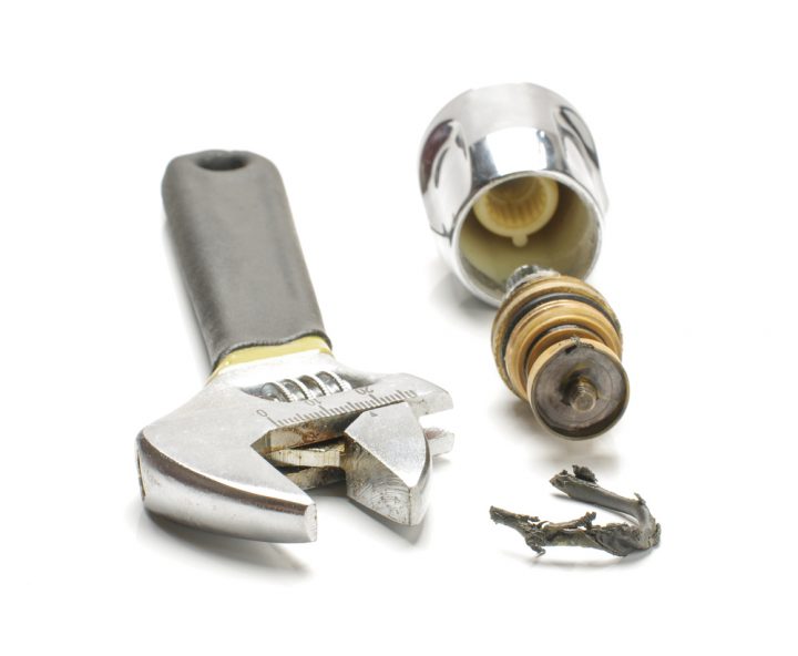 Robinet Qui Fuit : Comment Le Réparer Et Changer Les Joints à Démontage Tête De Robinet Sans Vis Robinet Qui Fuit : Comment Le Réparer Et Changer Les Joints à Démontage Tête De Robinet Sans Vis