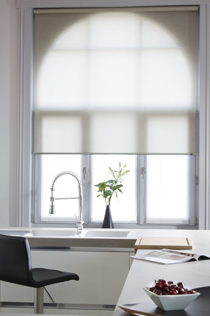 Store Enrouleur Heytens | Indoor Design, Drapes And Blinds dedans Panneau Japonais Gifi Store Enrouleur Heytens | Indoor Design, Drapes And Blinds dedans Panneau Japonais Gifi