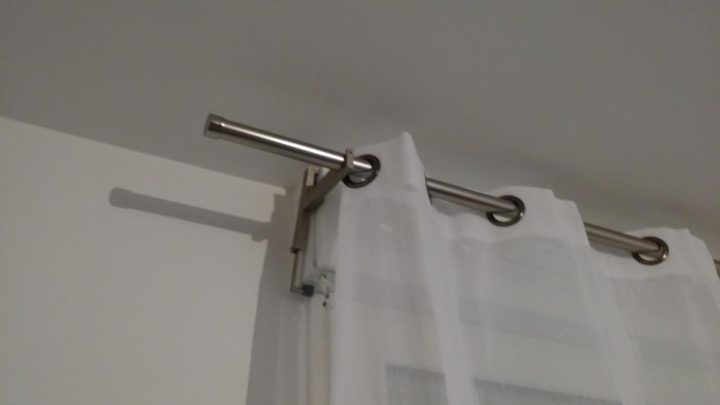 Type D'Accroche Pour Voilage Ou Rideau Avec Le Coffre Du tout Tringle À Rideau Sans Percer Castorama Type D'Accroche Pour Voilage Ou Rideau Avec Le Coffre Du tout Tringle À Rideau Sans Percer Castorama