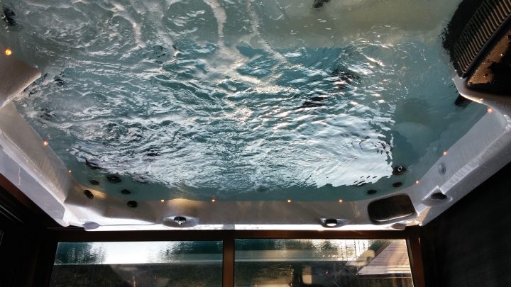 Villa Lyon Mit Privataußenpool Und Innenwhirlpool – Villen à Airbnb Lyon Jacuzzi Villa Lyon Mit Privataußenpool Und Innenwhirlpool – Villen à Airbnb Lyon Jacuzzi