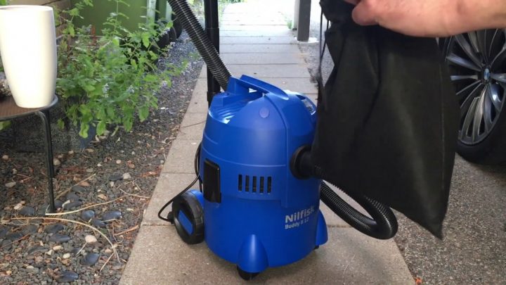 A Quick Tour Of The Nilfisk Buddy Ii Outdoor Vacuum Cleaner serapportantà Avis Bricowork