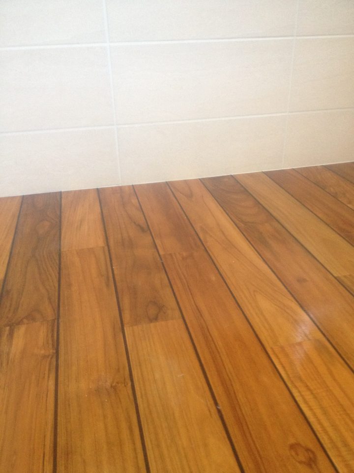 Carrelage Pont De Bateau | Venus Et Judes dedans Carrelage Pont De Bateau