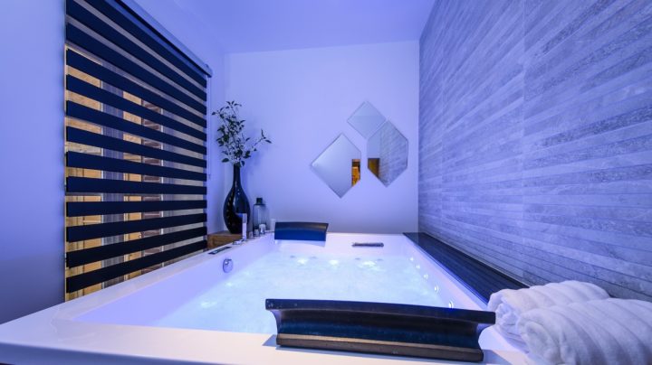Chambre Avec Jacuzzi Privatif Rhone Alpes Airbnb | Enredada concernant Airbnb Jacuzzi Privatif Rhône-Alpes