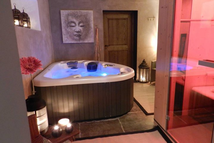 Chambre Jacuzzi Privatif Luxembourg | Enredada concernant Chambre Jacuzzi Luxembourg