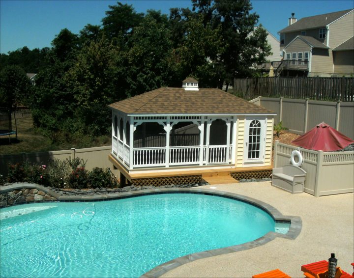 Customer'S Photo – 10' X 18' Vinyl Pool House pour Pool House Composite