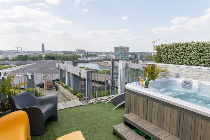 Duplex Panorama Et Jaccuzi – Appartements À Louer À Nantes pour Airbnb Jacuzzi Privatif Ile De France