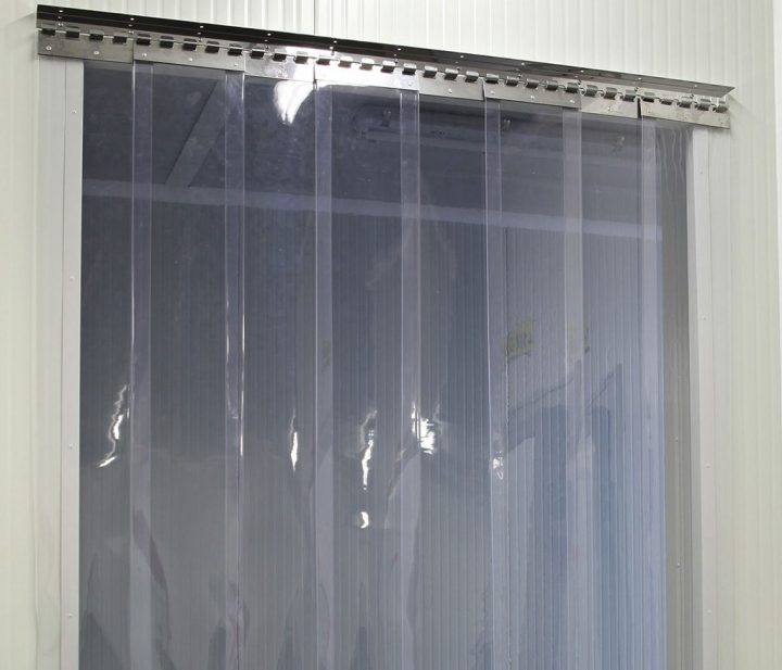 Lanière Pvc Transparent : À Quoi Ça Sert Et Où Les Trouver ? à Rideau À Lanière Pvc Castorama