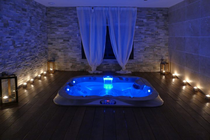 Loft Idéal Pour Se Ressourcer Spa & Sauna Privés – Lofts À destiné Airbnb Jacuzzi Privatif Ile De France Loft Idéal Pour Se Ressourcer Spa & Sauna Privés – Lofts À destiné Airbnb Jacuzzi Privatif Ile De France