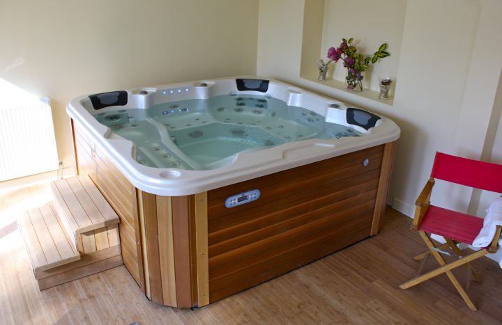 Lov'Spa – Suite Avec Jacuzzi Privé – Gästesuiten Zur Miete pour Airbnb Lille Avec Jacuzzi