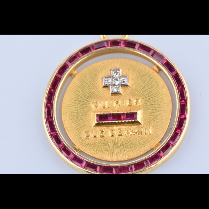 Médaille De La Maison Augis En Or Jaune 18 Ct (750 Millièmes) Déclaration  D'Amour "+ Qu'Hier – Que Demain" pour Medaille D&#039;Amour Augis Occasion