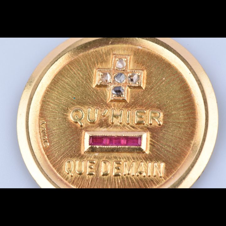 Médaille De La Maison Augis En Or Jaune 18 Ct (750 Millièmes) Déclaration  D'Amour "+ Qu'Hier – Que Demain" pour Medaille D'Amour Augis Occasion