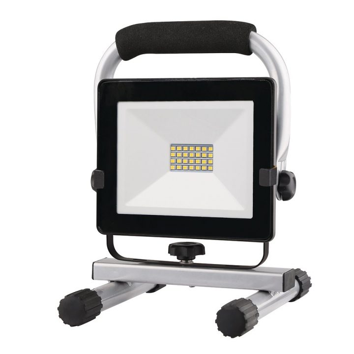 Projecteur Port Led 20W H à Récupérateur De Chaleur Bricomarché