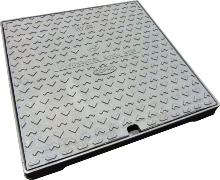 Regard Hydraulique En Fonte Cadre Carré – B125 – 70X70 Cm tout Couvercle Regard Béton 50X50 Castorama