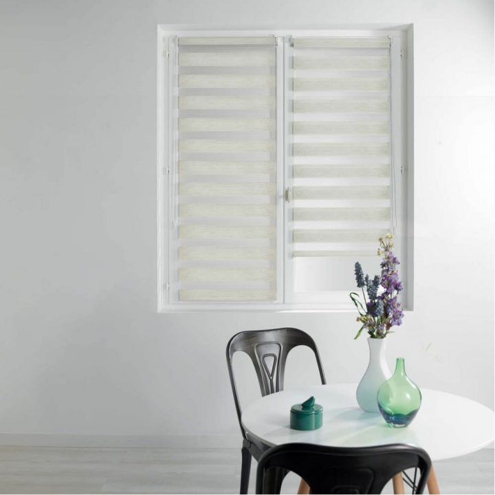 Store Enrouleur Jour Et Nuit Traits Horizontaux Effet Chiné encequiconcerne Rideau Bambou Gifi