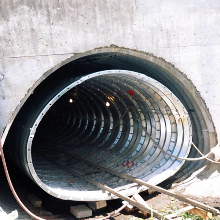 Tôle Métallique Ondulée – Tunnel Liner Plate – Armtec à Abri Tôle Ondulée Cintrée