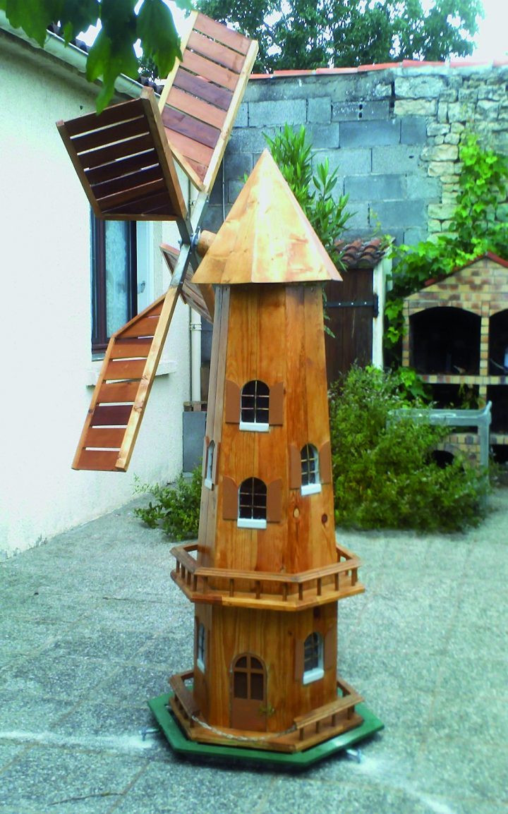 Un Moulin À Vent Pour Le Jardin | Bois+ Le Bouvet avec Fabriquer Un Moulin À Vent En Bois Pour Jardin