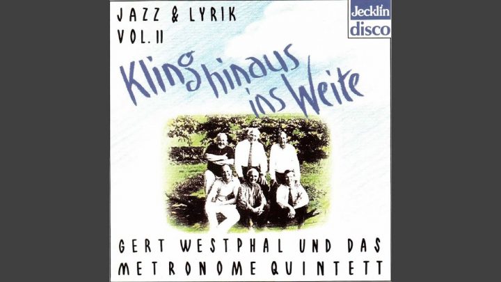 sie saßen und tranken am teetisch sie saßen und tranken am teetisch