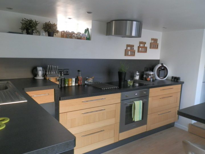 meuble cuisine bois et noir