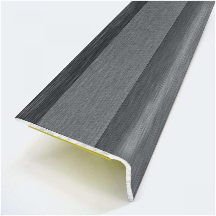 nez de marche carrelage extérieur castorama