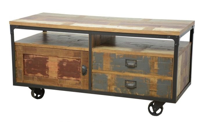 meuble télévision à roulettes