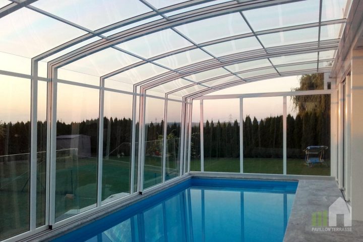 Abris De Terrasse Voroka Ou Vöroka En Aluminium Versions intérieur Abri De Terrasse Telescopique Abris De Terrasse Voroka Ou Vöroka En Aluminium Versions intérieur Abri De Terrasse Telescopique