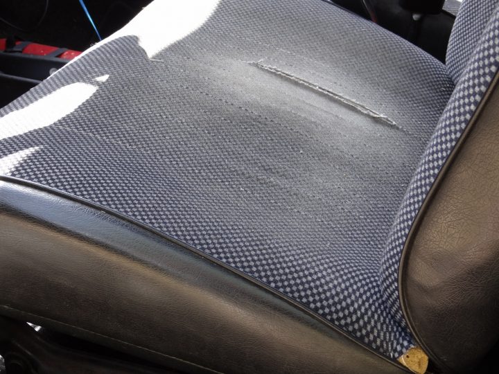 Astuce Réparation Déchirure Sellerie Siège En Tissu – Auto dedans Reparation Siege En Skai Astuce Réparation Déchirure Sellerie Siège En Tissu – Auto dedans Reparation Siege En Skai