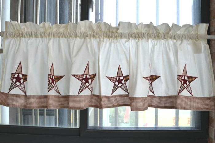 Cantonnière – 70 Idées Pour Chaque Type D'Intérieur destiné Cantonnières Pour Rideaux Intérieurs Cantonnière – 70 Idées Pour Chaque Type D'Intérieur destiné Cantonnières Pour Rideaux Intérieurs