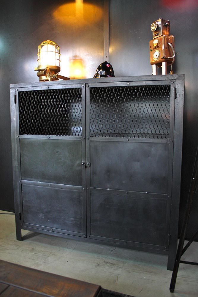 Casier Metal Noir Superbes Meuble Industriel Type Atelier pour Meuble Industriel Occasion Pas Cher
