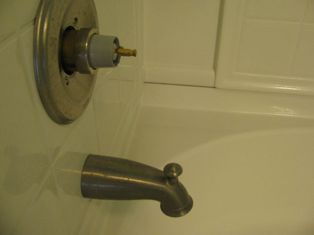 Comment Changer La Cartouche D'Un Robinet De Douche Delta serapportantà Changer La Soupape De Douche Thermostatique Comment Changer La Cartouche D'Un Robinet De Douche Delta serapportantà Changer La Soupape De Douche Thermostatique