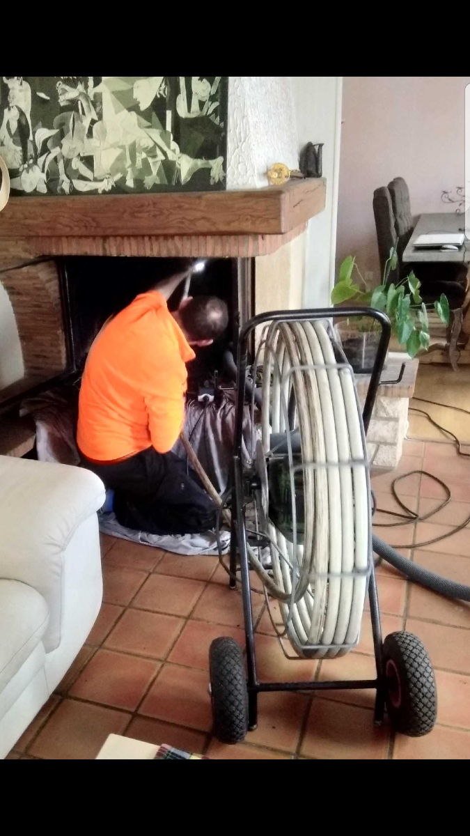 Debistrage Conduit De Cheminée Particulier Et avec Debistrage Cheminée Orléans Debistrage Conduit De Cheminée Particulier Et avec Debistrage Cheminée Orléans