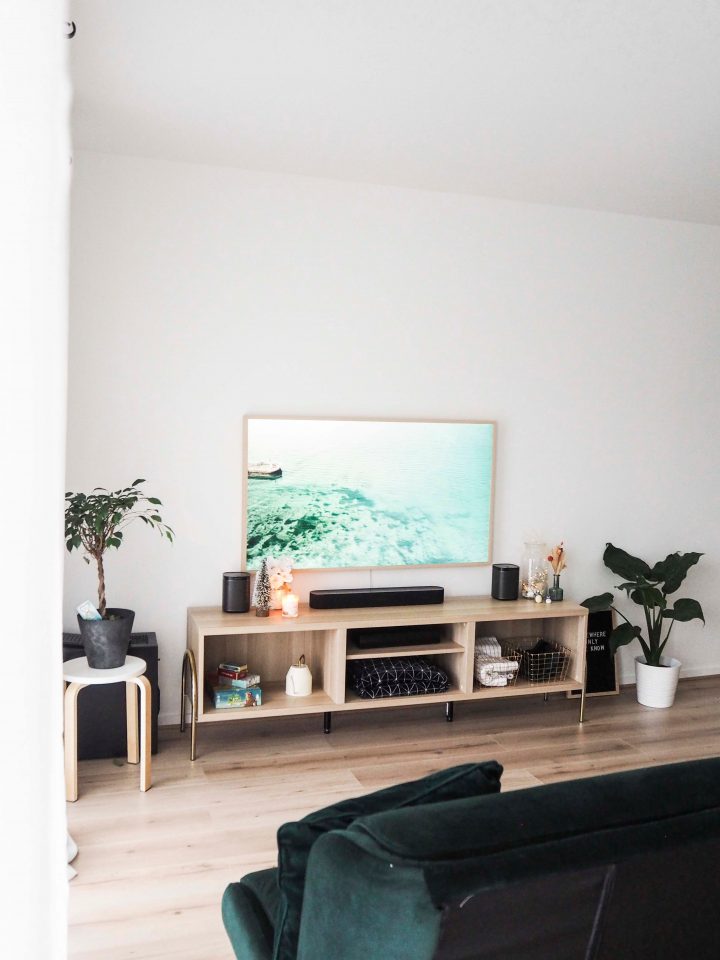 » Diy Haker Son Meuble Tv Ikea Avec Prettypegs En 2020 pour Meuble Tv La Foir Fouille