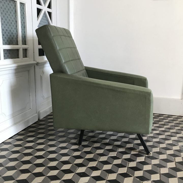 Fauteuil Vintage En Skaï Vert – Brocante Avenue avec Reparation Siege En Skai Fauteuil Vintage En Skaï Vert – Brocante Avenue avec Reparation Siege En Skai