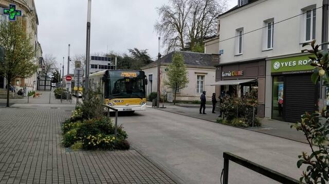 La Roche-Sur-Yon. Des Kits Pour Aider Les Commerces À à Franchise Veranda La Roche Sur Yon La Roche-Sur-Yon. Des Kits Pour Aider Les Commerces À à Franchise Veranda La Roche Sur Yon