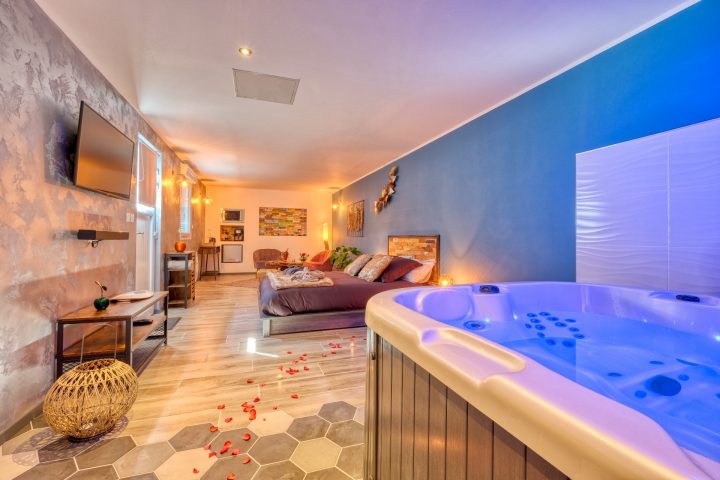 L'Entre Vous – Séjour Cosy Avec Jacuzzi Privatif – Nuit D dedans Hotels Avec Jacuzzi Dans La Chambre Ile De France L'Entre Vous – Séjour Cosy Avec Jacuzzi Privatif – Nuit D dedans Hotels Avec Jacuzzi Dans La Chambre Ile De France