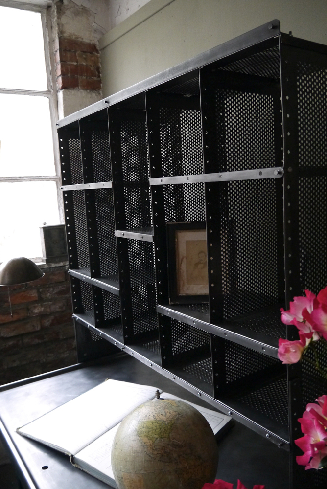 Meuble Metier Grand Bureau Tri Postal Industriel Atelier Loft intérieur Meuble Tri Postal Occasion Meuble Metier Grand Bureau Tri Postal Industriel Atelier Loft intérieur Meuble Tri Postal Occasion