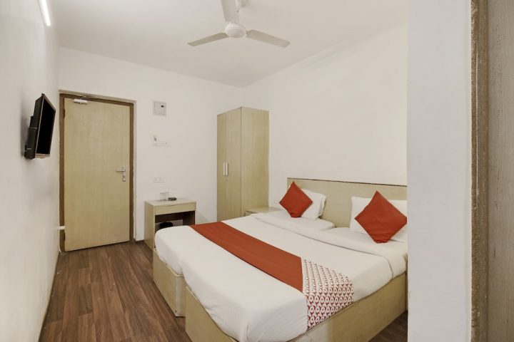 Oyo Flagship 74511 Hotel Adya, Flagship Bangalore, Book pour Couple Friendly Hotels In Whitefield, Bangalore