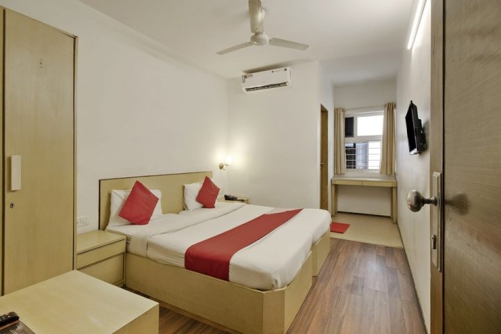 Oyo Flagship 74511 Hotel Adya, Flagship Bangalore, Book tout Couple Friendly Hotels In Whitefield, Bangalore